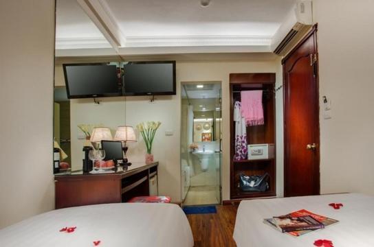 Viet Hotel & Travel Hanoi Exteriör bild